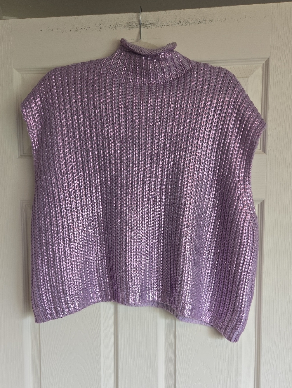 Lilac Metallic Rib-Knit Sleeveless Sweater Vest Large